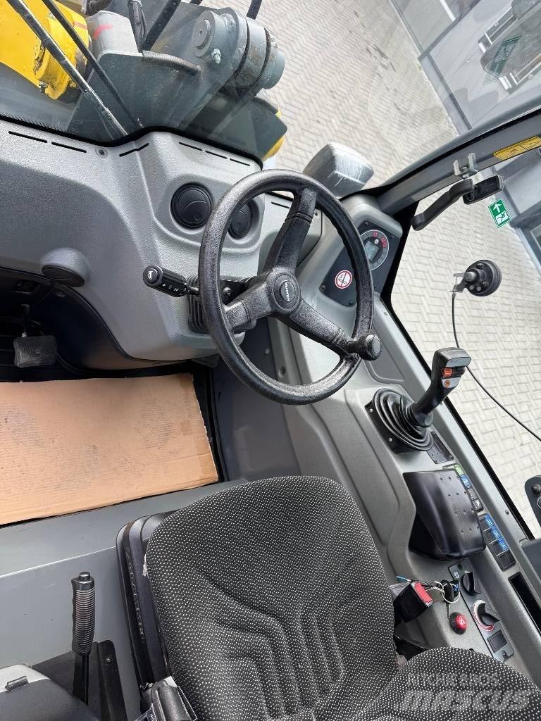 Kramer 5075 Iekrāvēji uz riteņiem