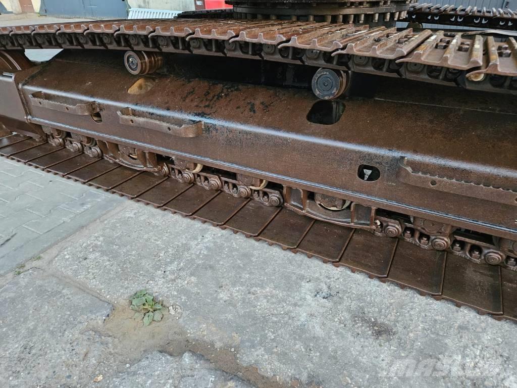 CAT 323 Kāpurķēžu ekskavatori