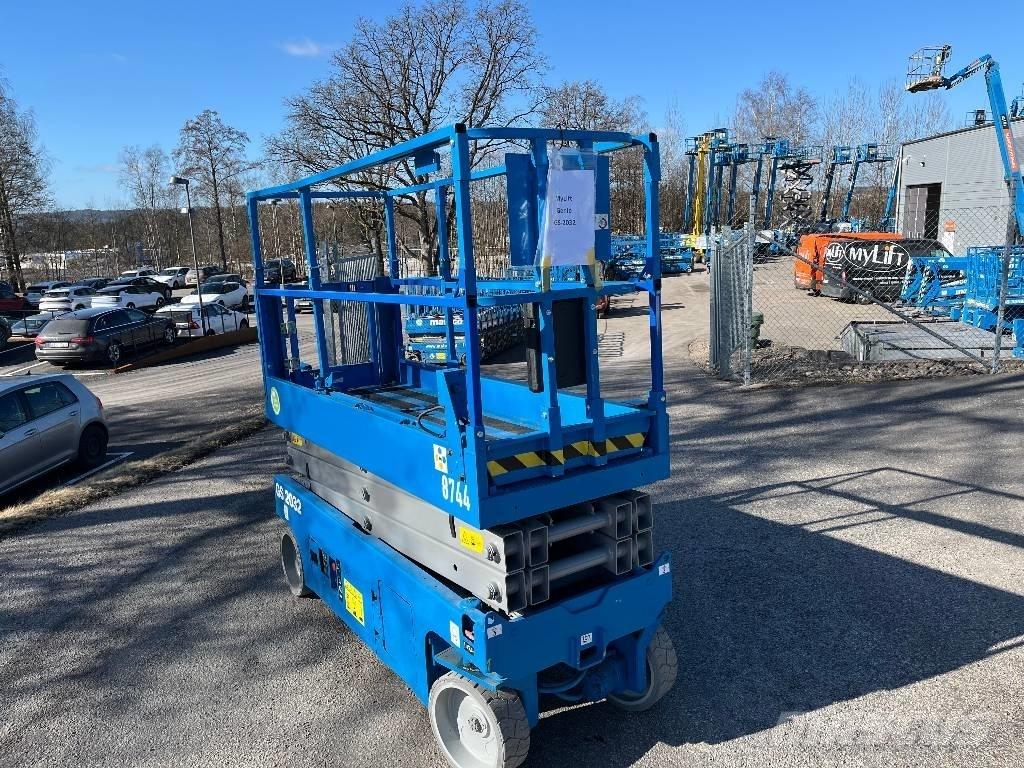 Genie GS 2032 Šķerveida pacēlāji