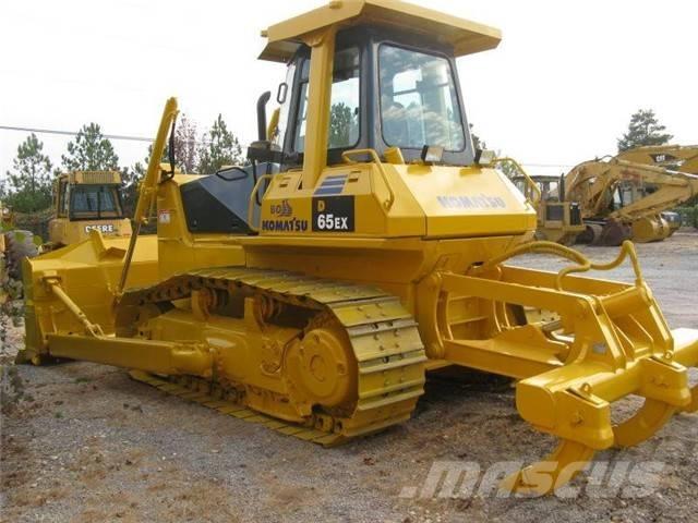 Komatsu D 65 EX Kāpurķēžu buldozeri