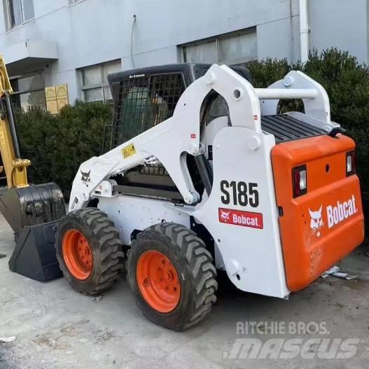 Bobcat S185 Lietoti riteņu kompaktiekrāvēji