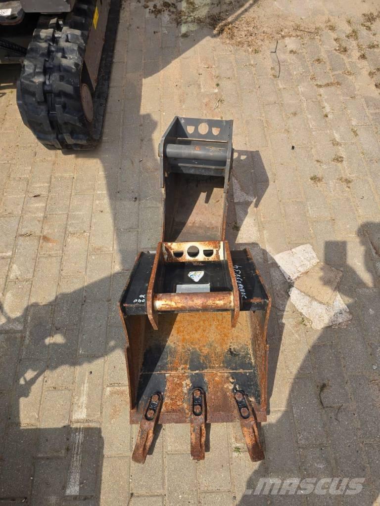 Volvo EC 18 E Mini ekskavatori < 7 t