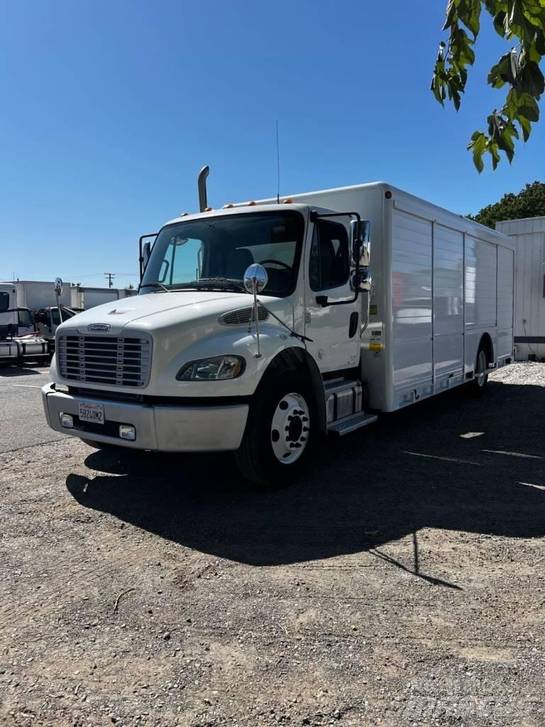 Freightliner M2 Dzērienu piegāds kravas mašīnas