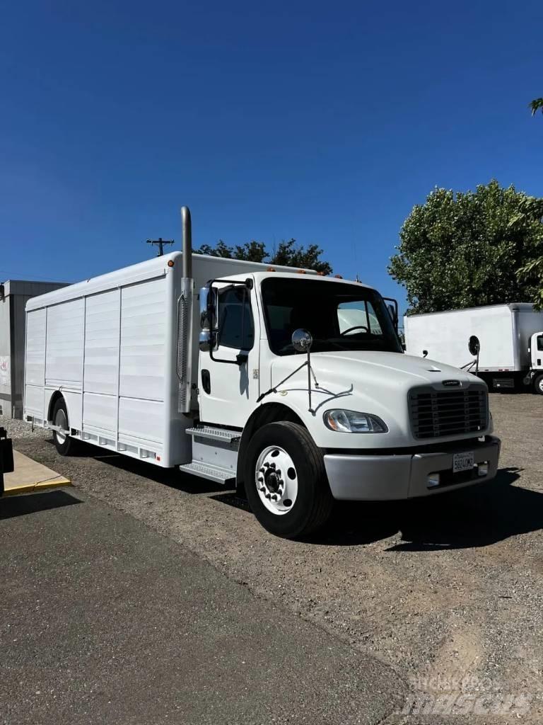 Freightliner M2 Dzērienu piegāds kravas mašīnas