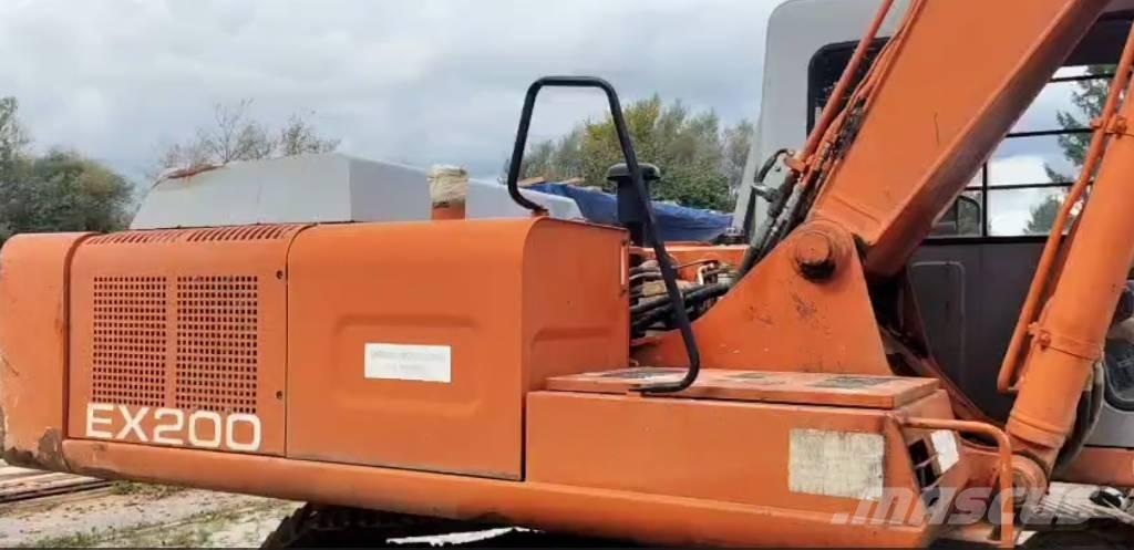 Hitachi EX 200-3 Kāpurķēžu ekskavatori