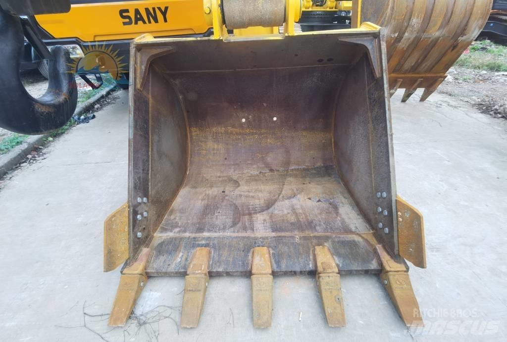 Komatsu PC 400-8R Kāpurķēžu ekskavatori