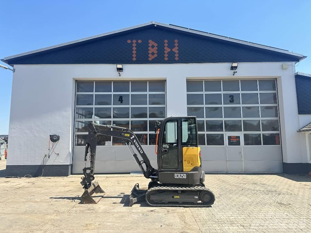 Volvo ECR 25 D Mini ekskavatori < 7 t
