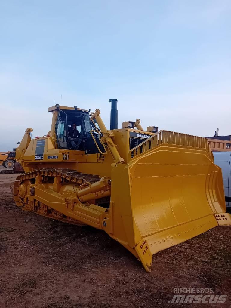 Komatsu D375AX Kāpurķēžu buldozeri