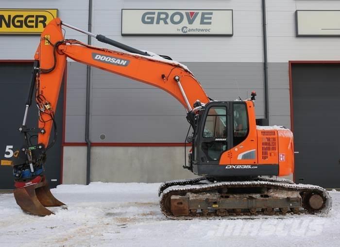 Doosan DX235LCR-5 Kāpurķēžu ekskavatori