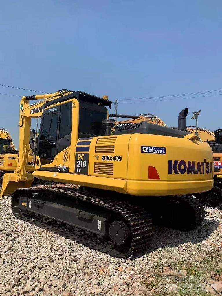 Komatsu PC 210 LC Kāpurķēžu ekskavatori