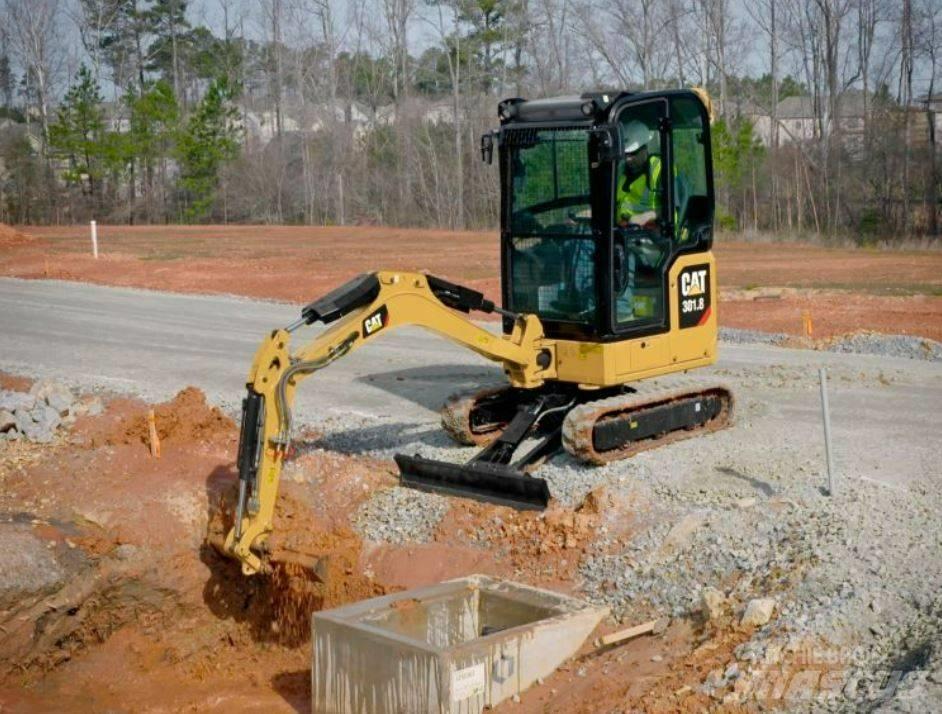 CAT 301.8 UTHYRES Mini ekskavatori < 7 t