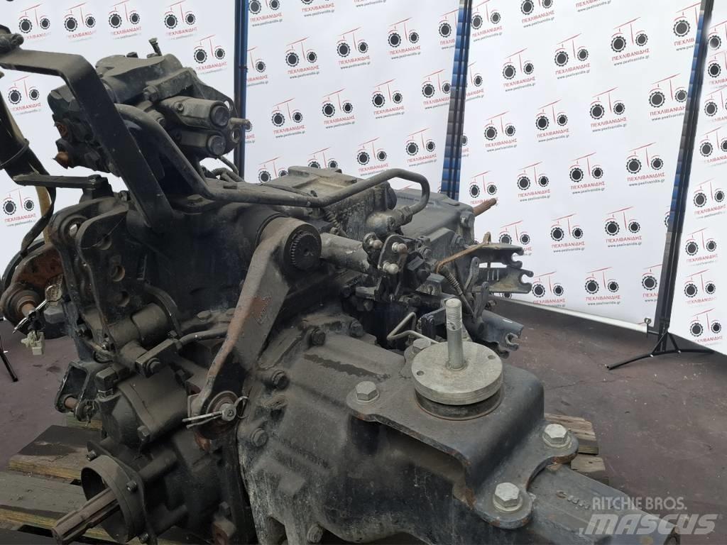New Holland CNH Transmisija