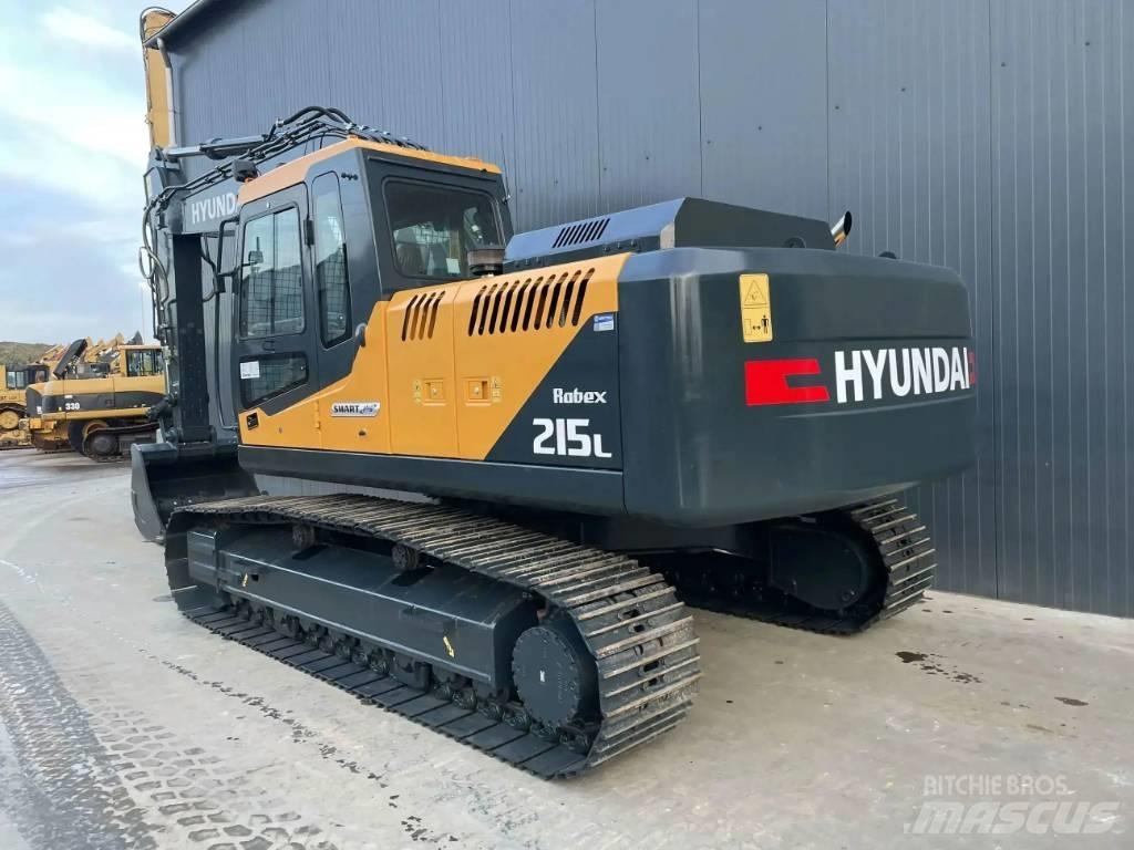 Hyundai R215L Kāpurķēžu ekskavatori