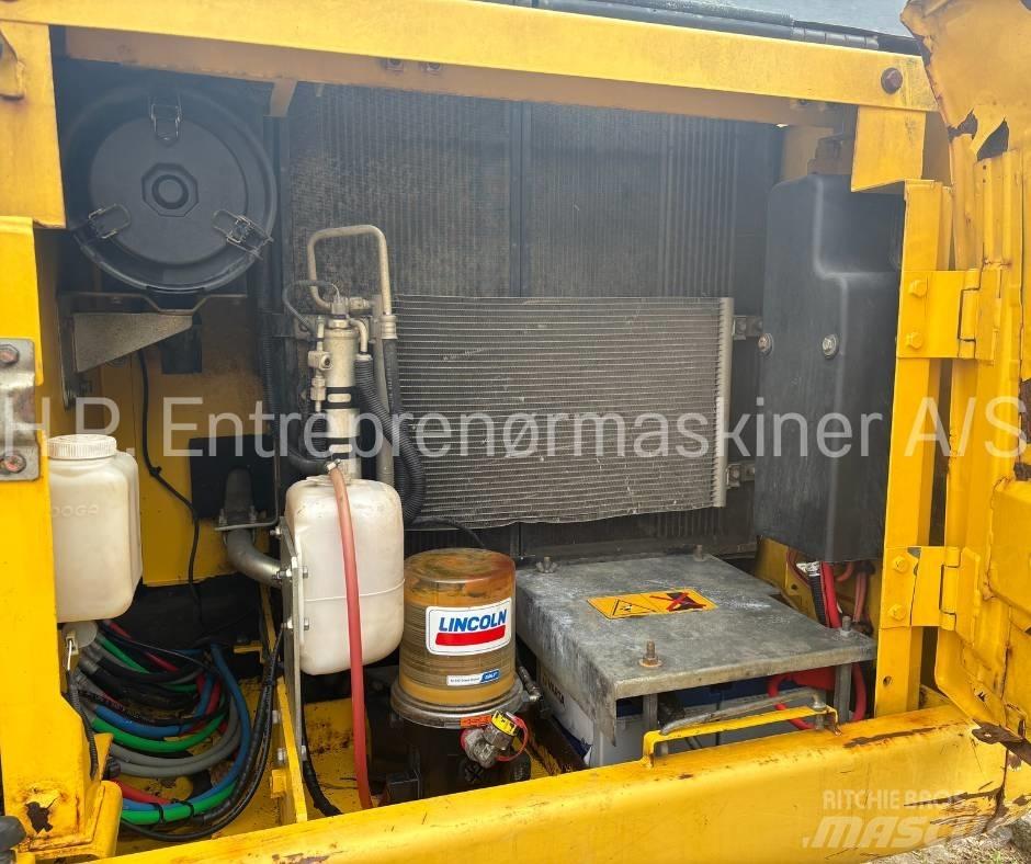 New Holland E 135 B Kāpurķēžu ekskavatori