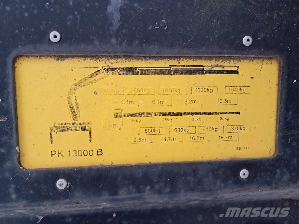 Palfinger PK 13000 Iekrāvēju krāni