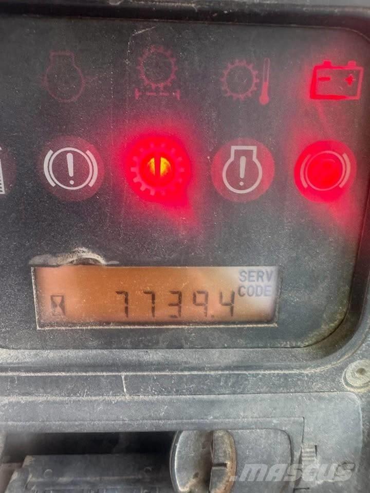 CAT D 6 N Kāpurķēžu buldozeri