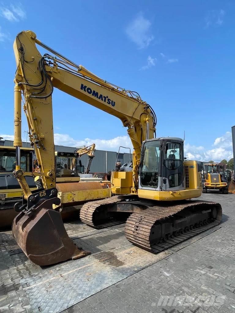 Komatsu PC228US-3 Kāpurķēžu ekskavatori