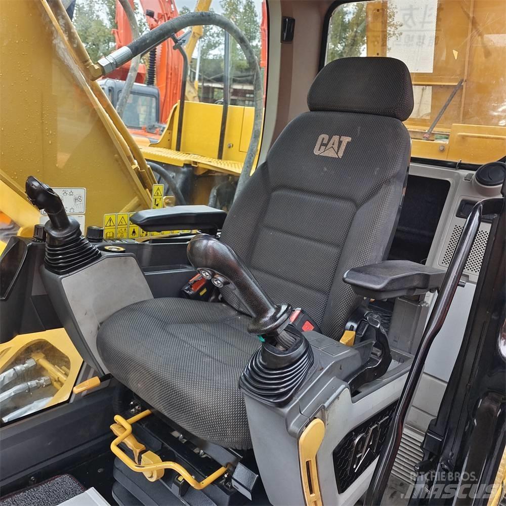 CAT 320 GC Kāpurķēžu ekskavatori
