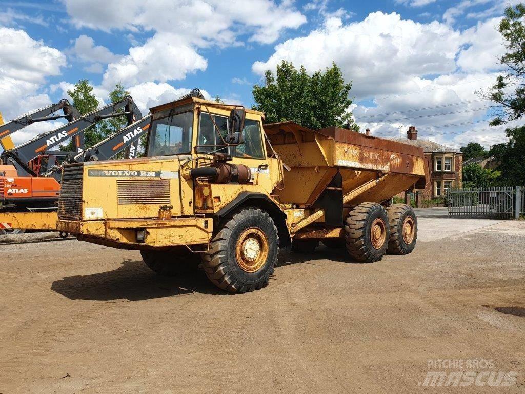Volvo A 25 C Artikulētie pašizgāzēji