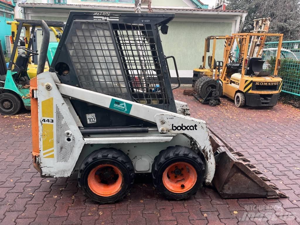 Bobcat 443    V-4129 Teleskopiskie manipulatori