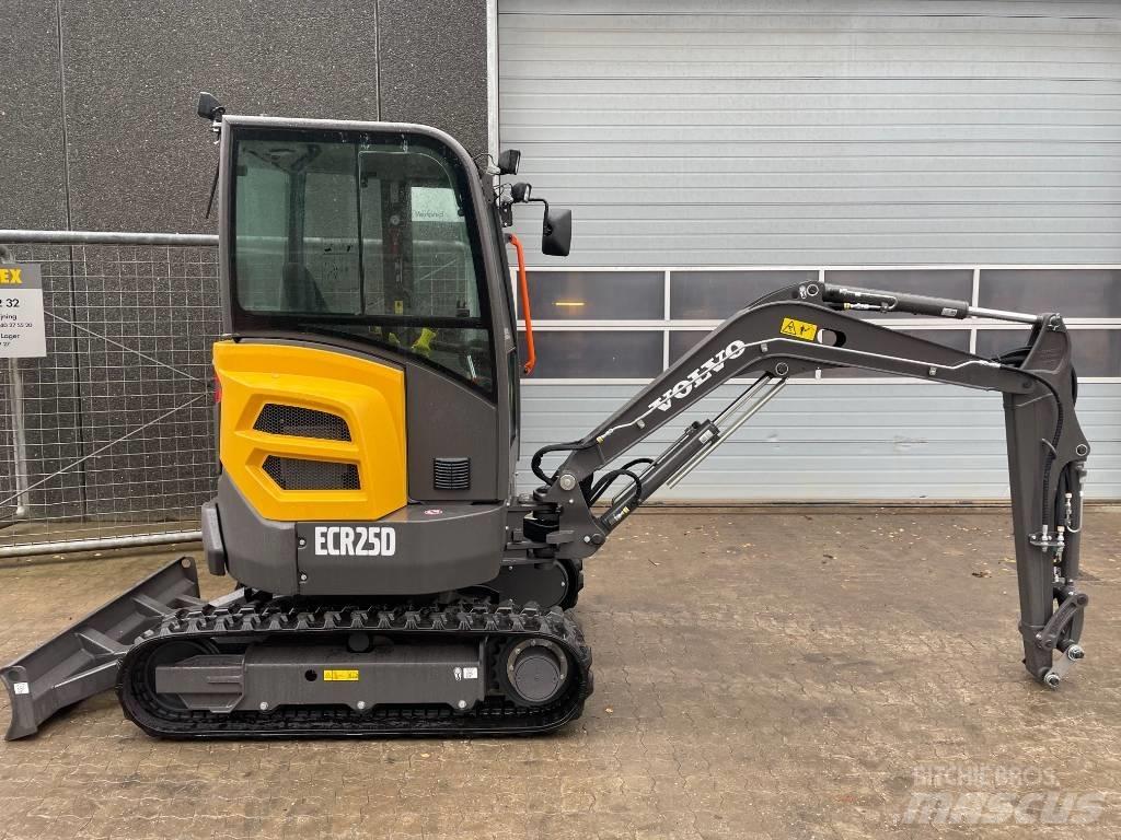 Volvo ECR25D Mini ekskavatori < 7 t