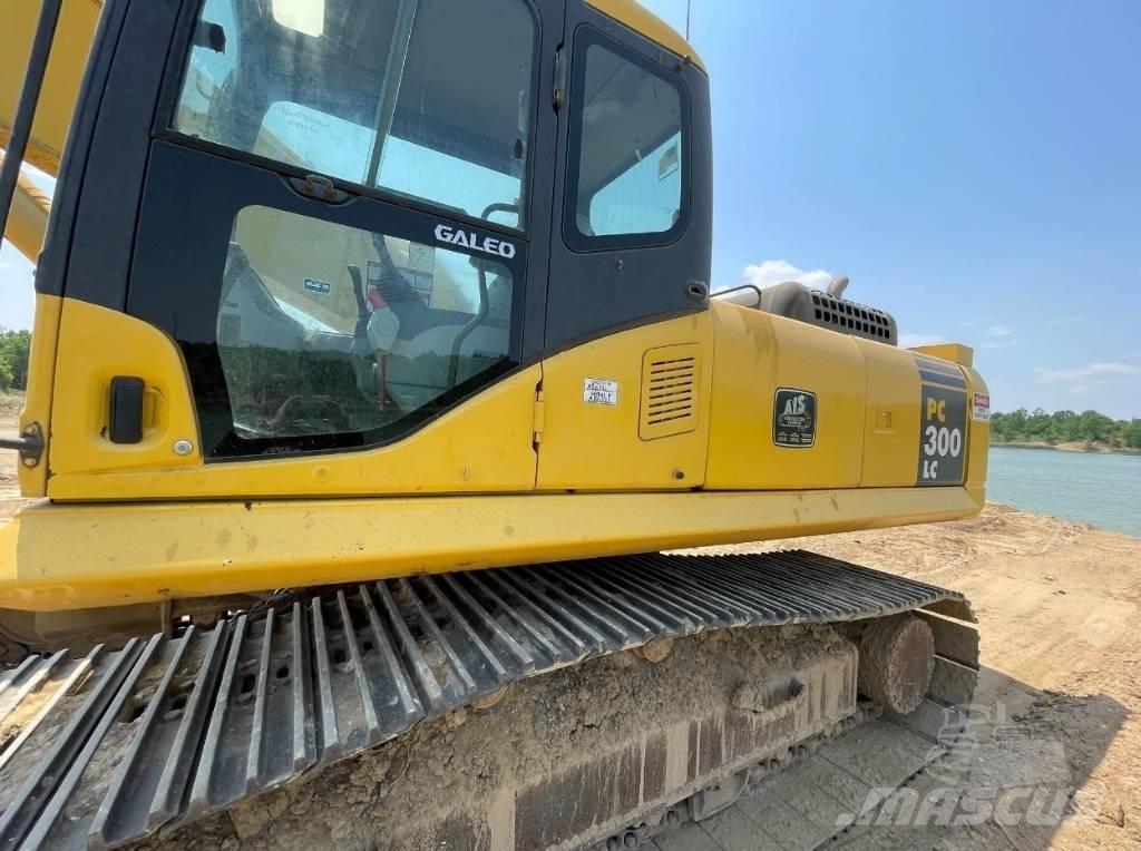Komatsu PC 300 LC Kāpurķēžu ekskavatori
