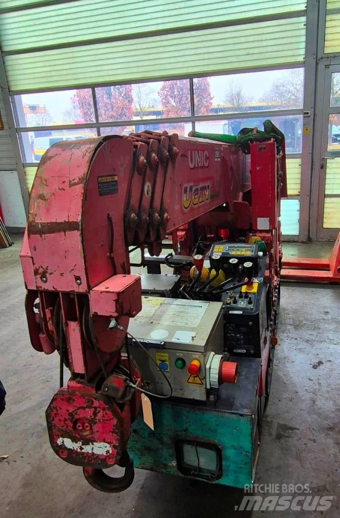 Unic 295 Mini pacēlāji