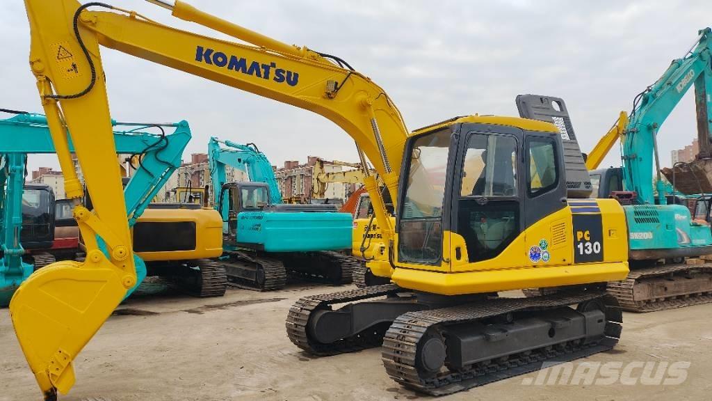 Komatsu PC130-7 Kāpurķēžu ekskavatori