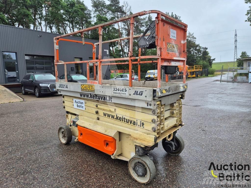 JLG 3246 ES Šķerveida pacēlāji