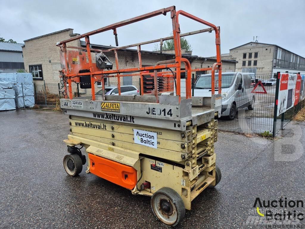 JLG 3246 ES Šķerveida pacēlāji