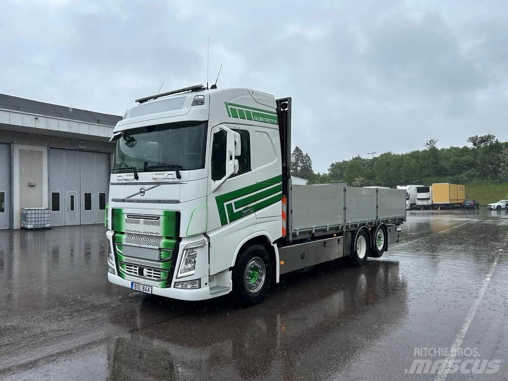 Volvo FH Flakbil Platformas/izkraušana no sāniem