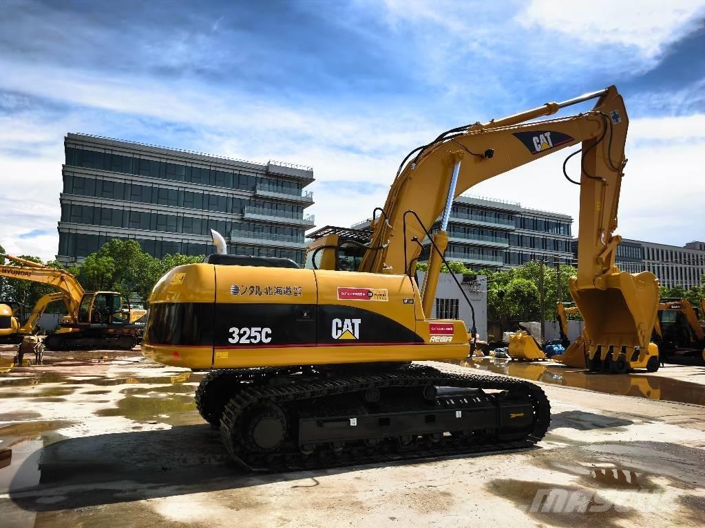 CAT 325 C Kāpurķēžu ekskavatori