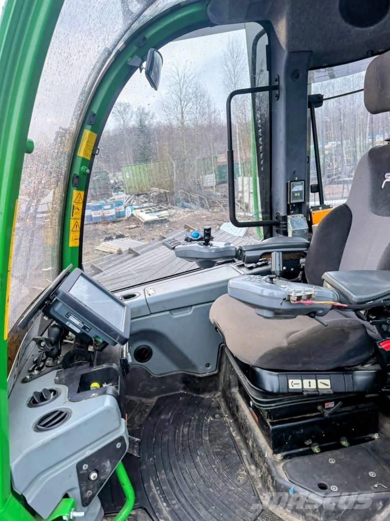 John Deere 1110 Forvarderi
