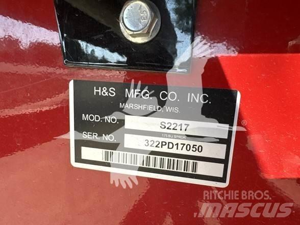 H&S 2217 Mēslojuma izkliedētājs