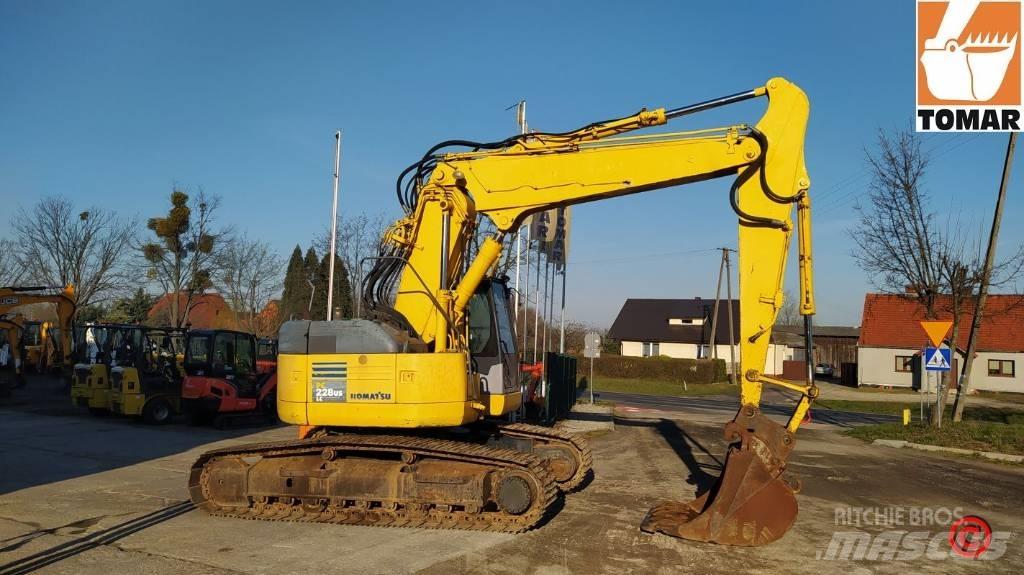 Komatsu PC228 Kāpurķēžu ekskavatori