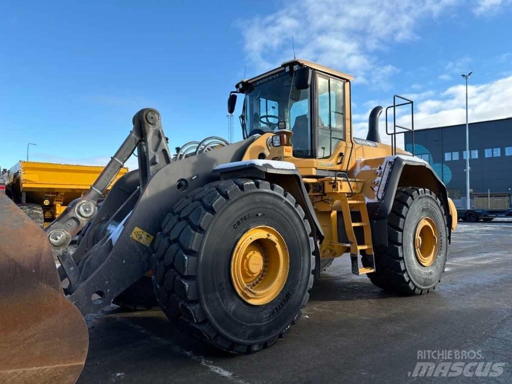 Volvo L 220 G Iekrāvēji uz riteņiem