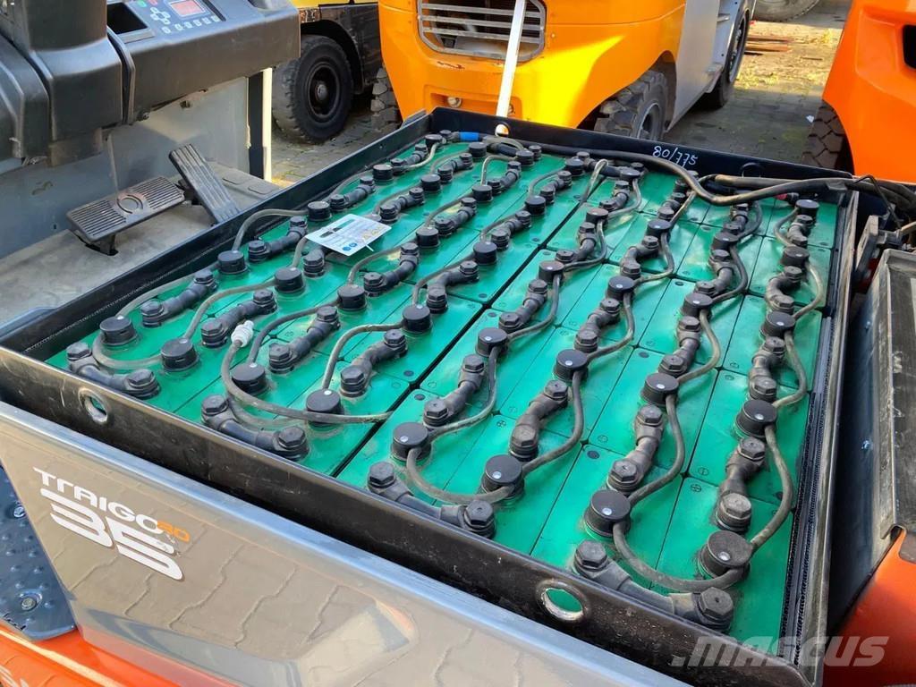 Toyota 8FBMT35 Elektriskie iekrāvēji