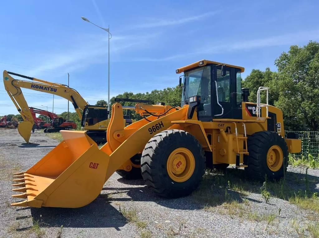 CAT 996h Kāpurķēžu ekskavatori