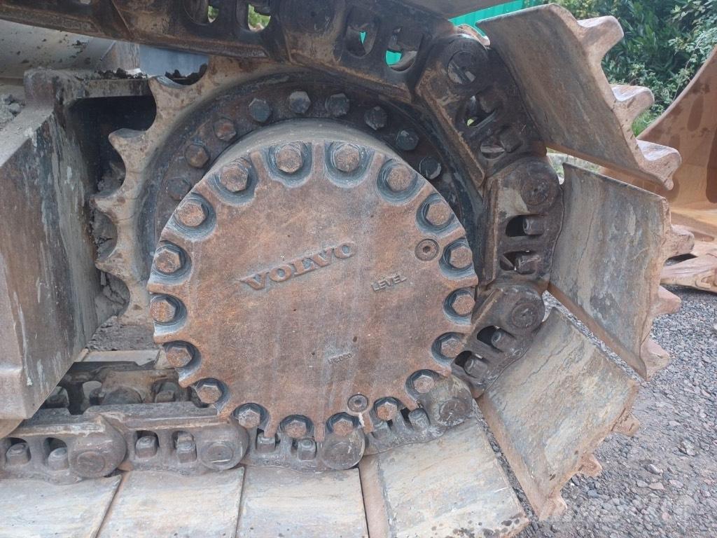 Volvo EC380EL Kāpurķēžu ekskavatori