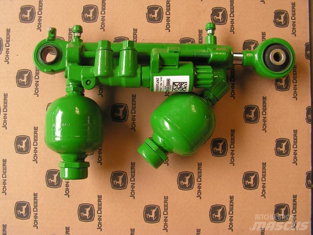 John Deere 6150 R Kabīnes un interjers