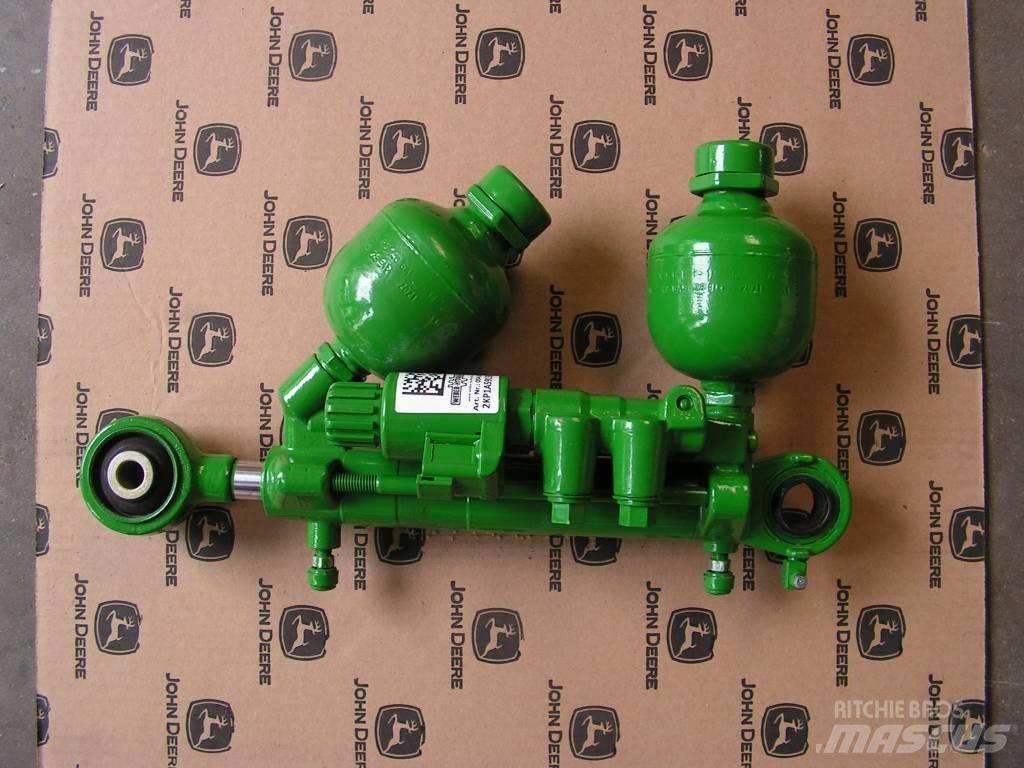 John Deere 6150 R Kabīnes un interjers