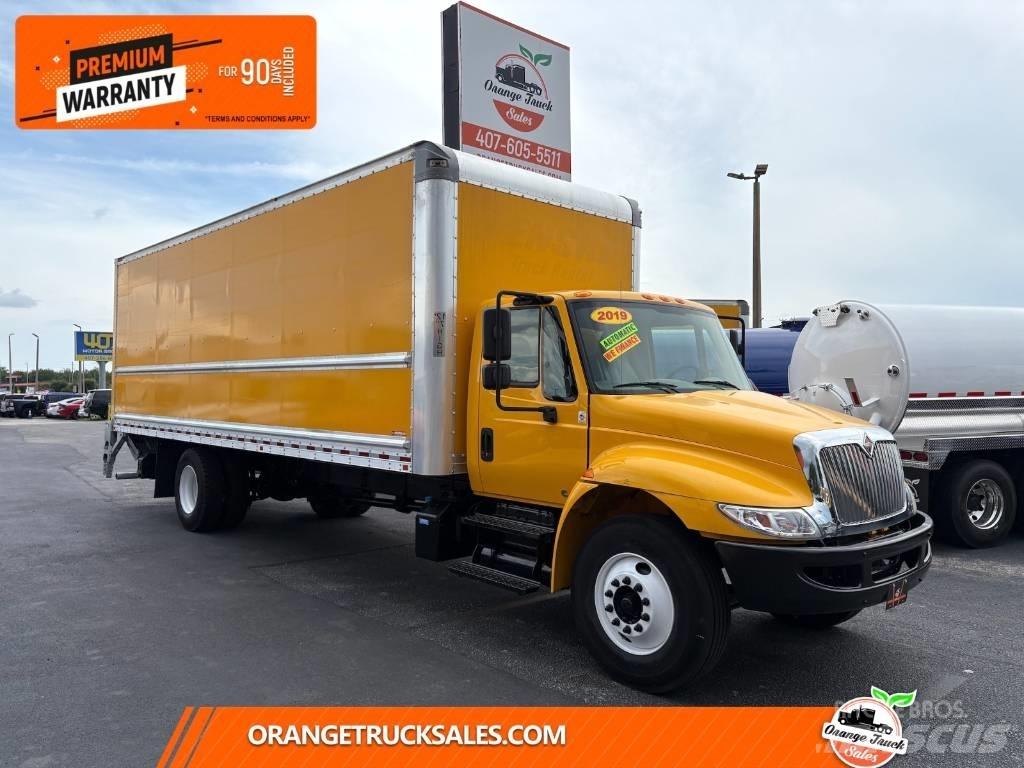 International 4300 Furgons