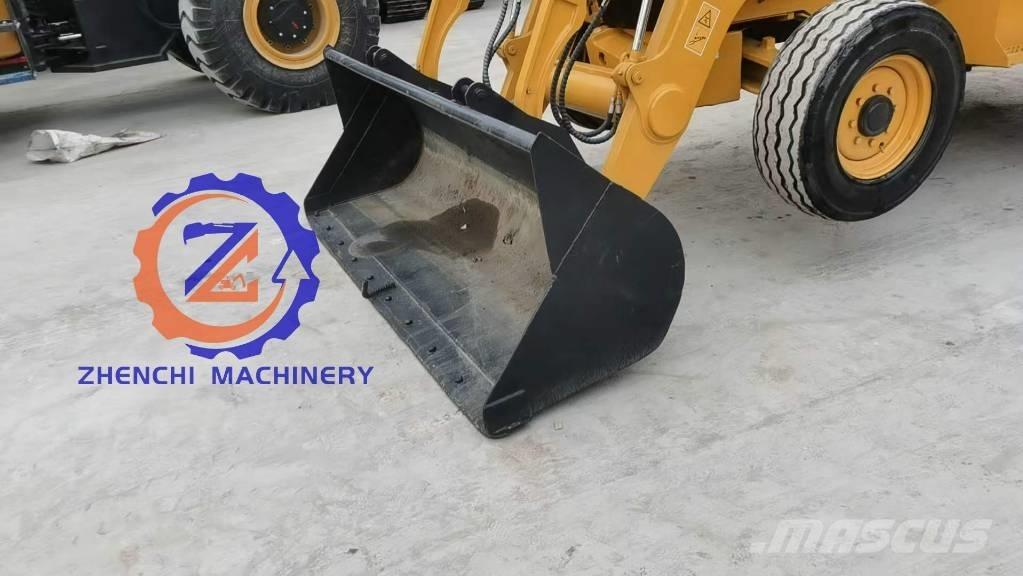 JCB 3 CX Ekskavatori-iekrāvēji