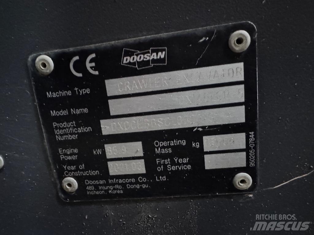 Doosan DX 140 LCR-5 Kāpurķēžu ekskavatori