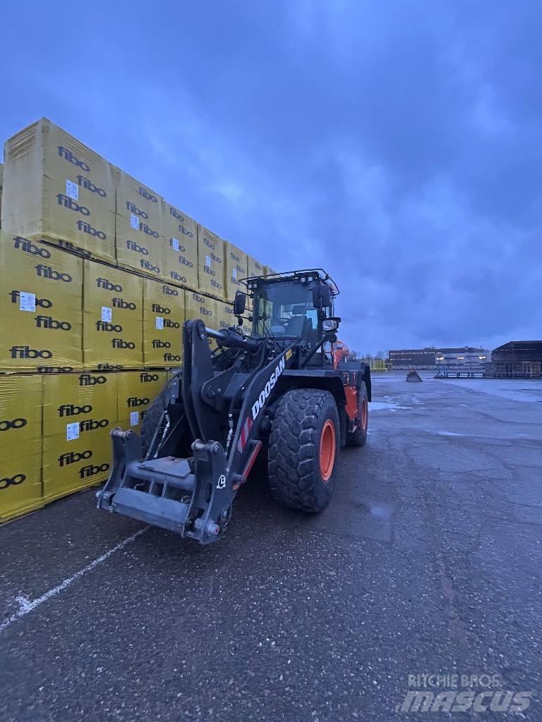 Doosan DL 280-7 Iekrāvēji uz riteņiem