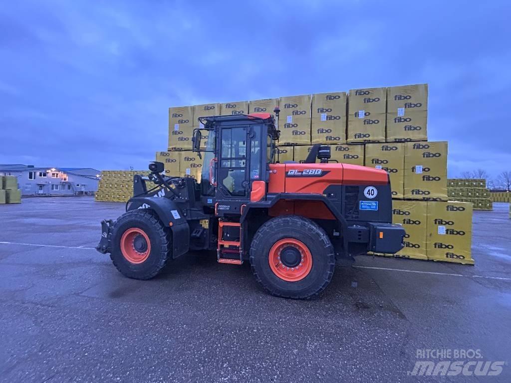 Doosan DL 280-7 Iekrāvēji uz riteņiem