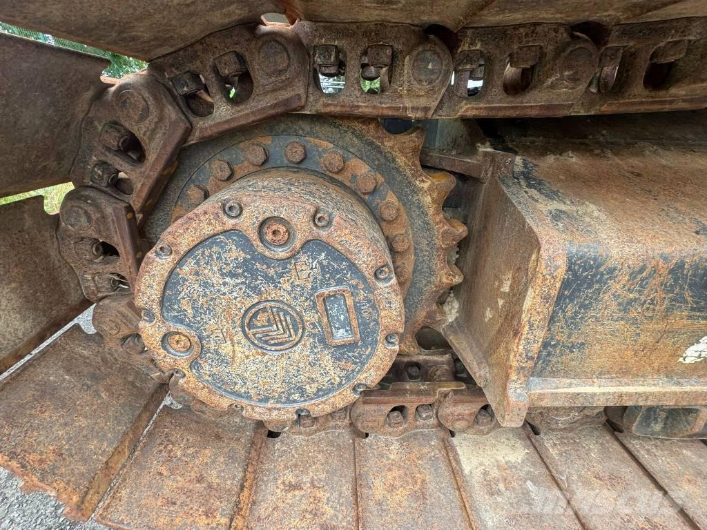 CASE CX 180 D Kāpurķēžu ekskavatori