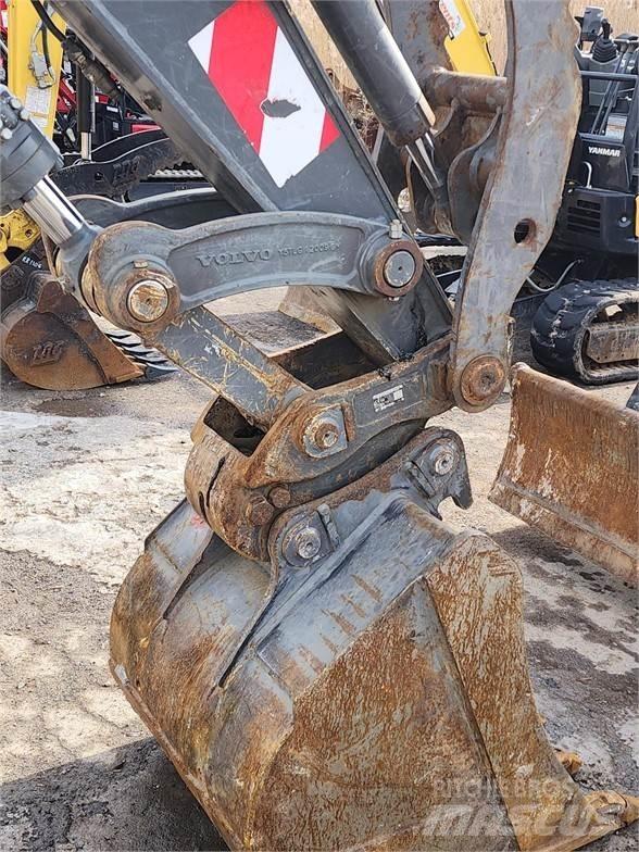 Volvo ECR88D Kāpurķēžu ekskavatori