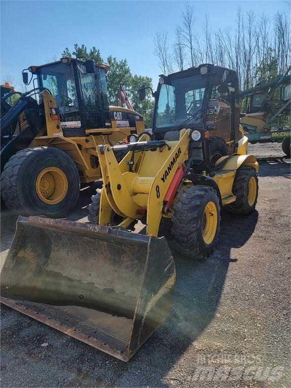 Yanmar V8 Iekrāvēji uz riteņiem