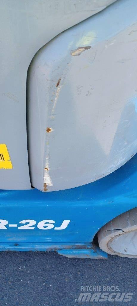 GENIE GR26J Vertikālie pacēlāji